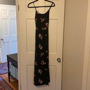 Lulus black floral dress- size Large